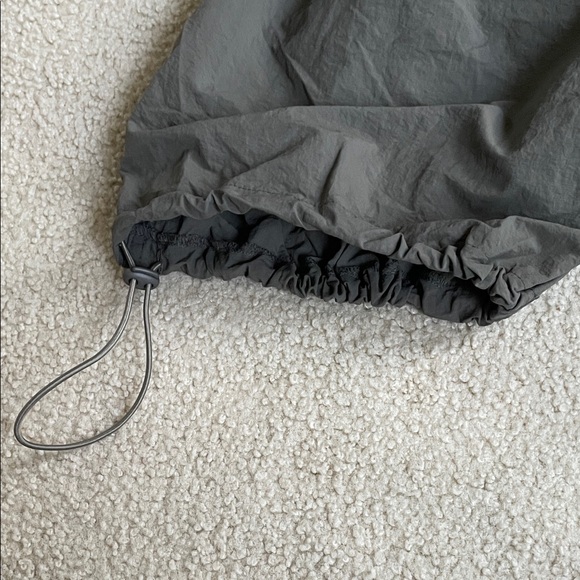 Women's Cargo Pants in Olive Green - Picture 5 of 5